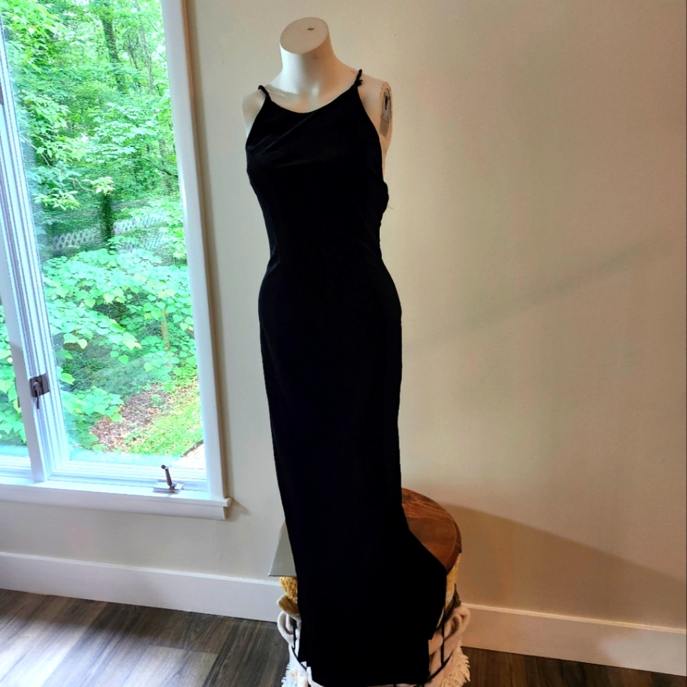 Vintage Alchemy Black Sz 6 Velvet High Neck